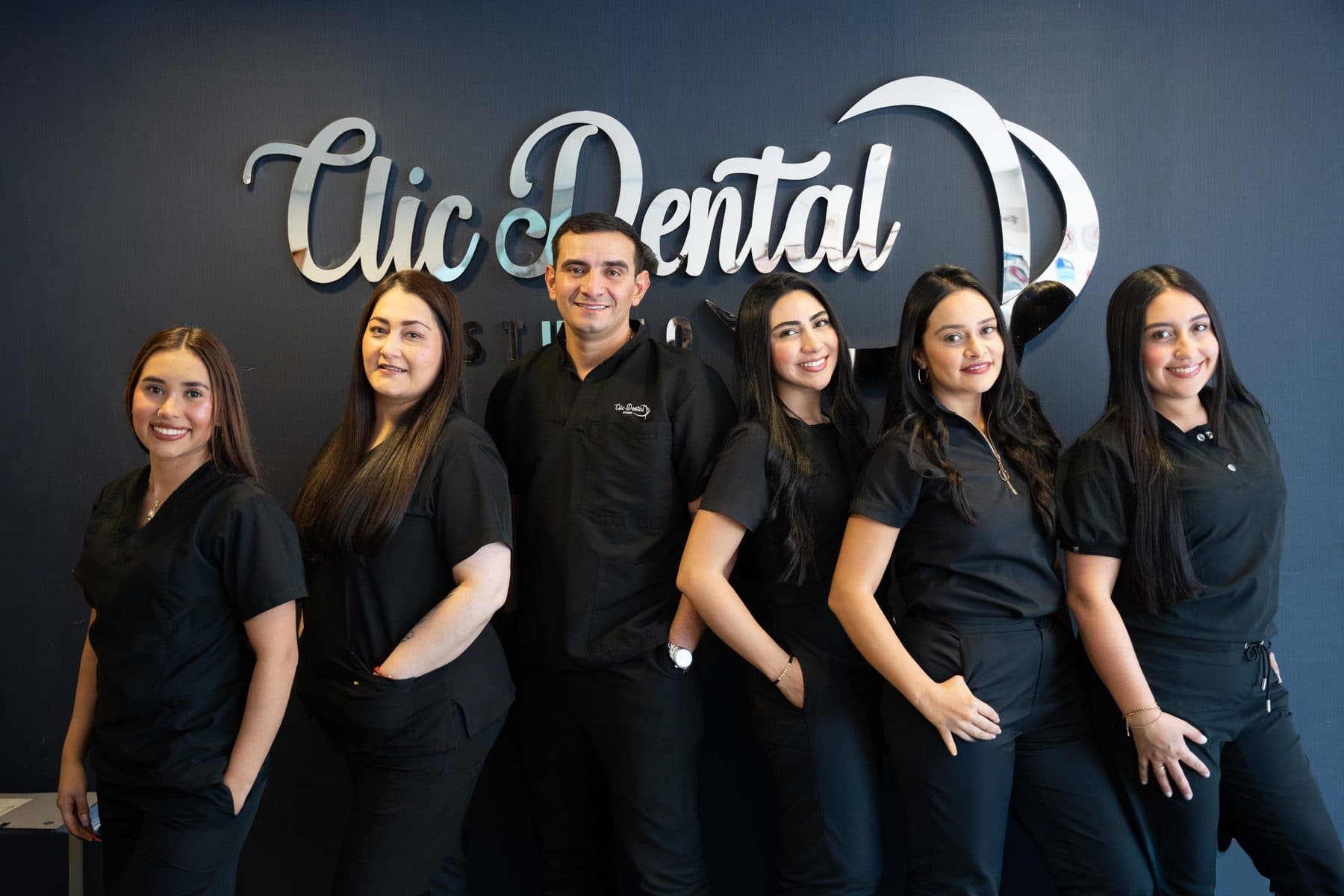 Equipo completo de Clic Dental Studio